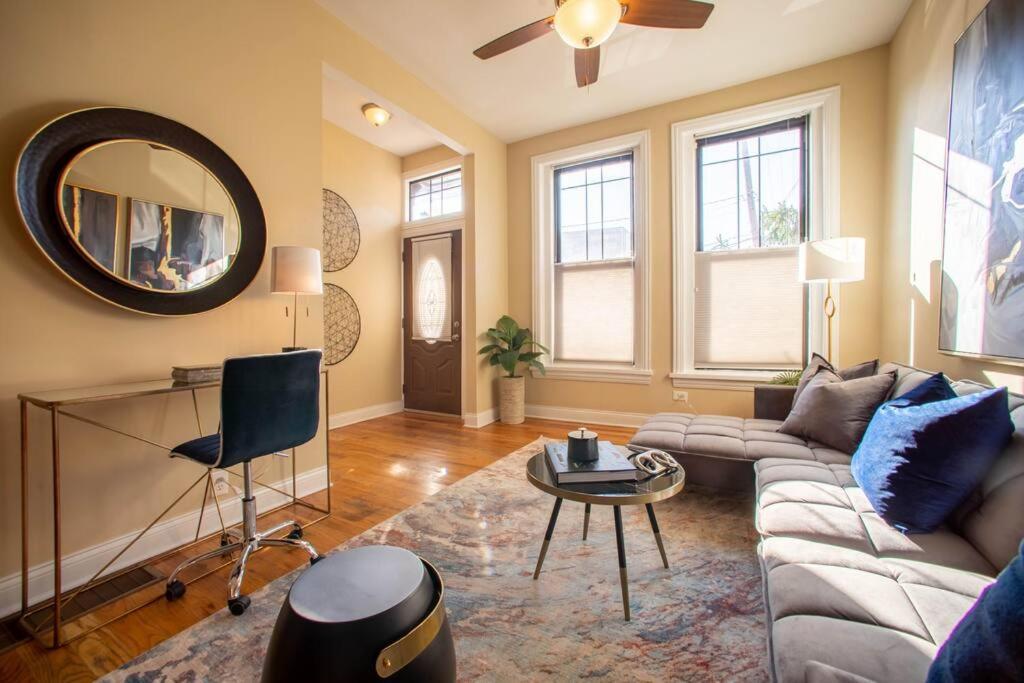Getaway In The Heart Of Pilsen Apartamento *
